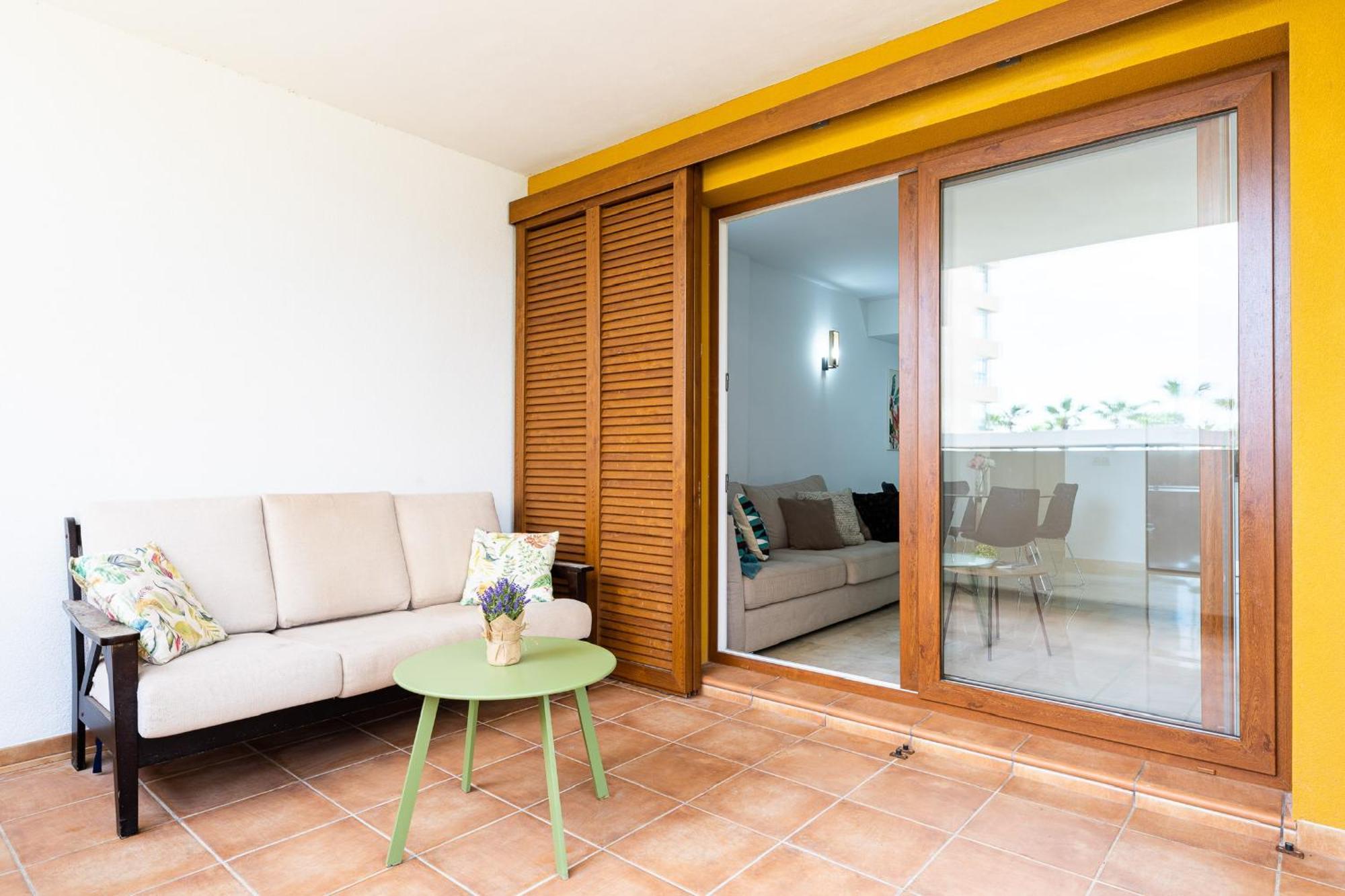 Tornado Apartamento Sunrise Torrevieja Dış mekan fotoğraf